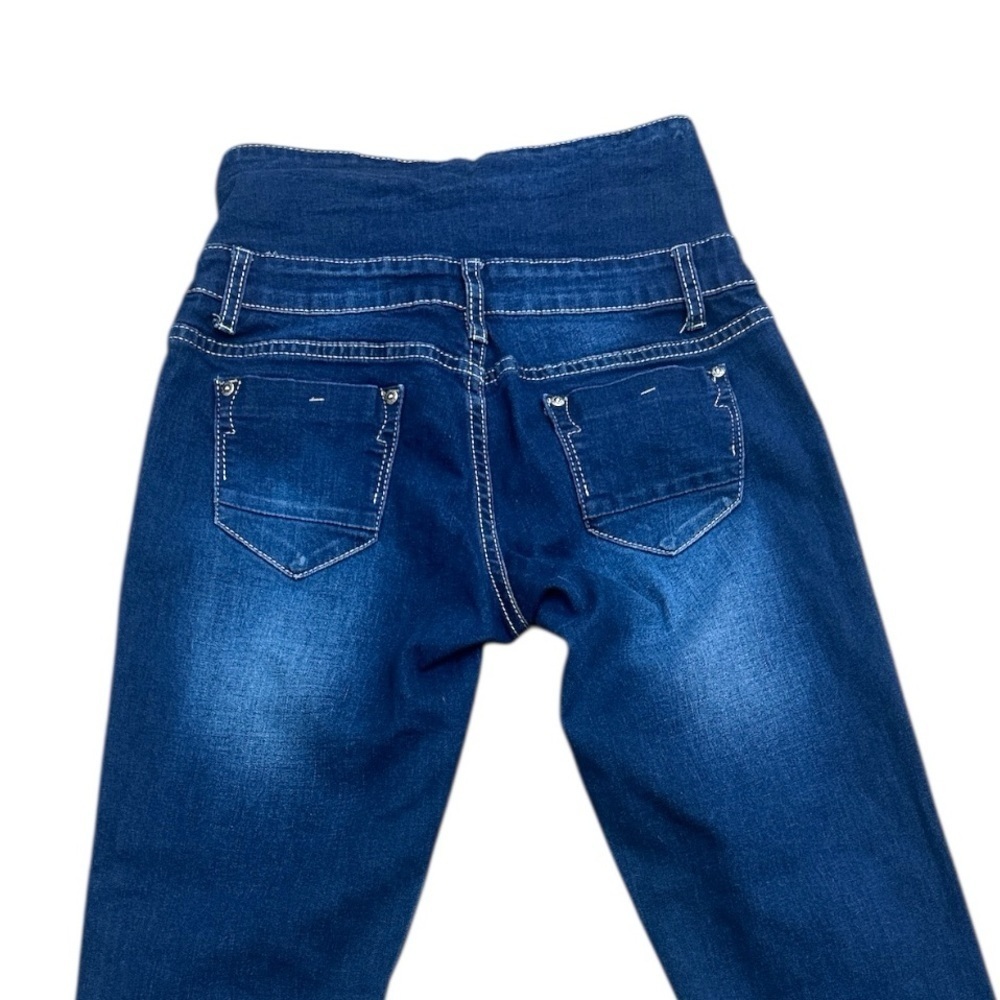 Classic High Rise Denim Jeans - Picture 3 of 6